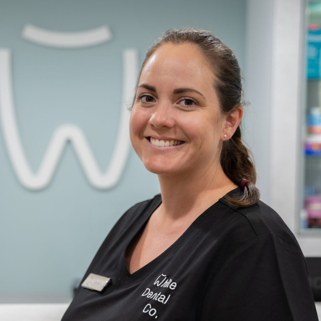 A portrait of Amelia Cochrane, oral health therapist at White Dental Co.